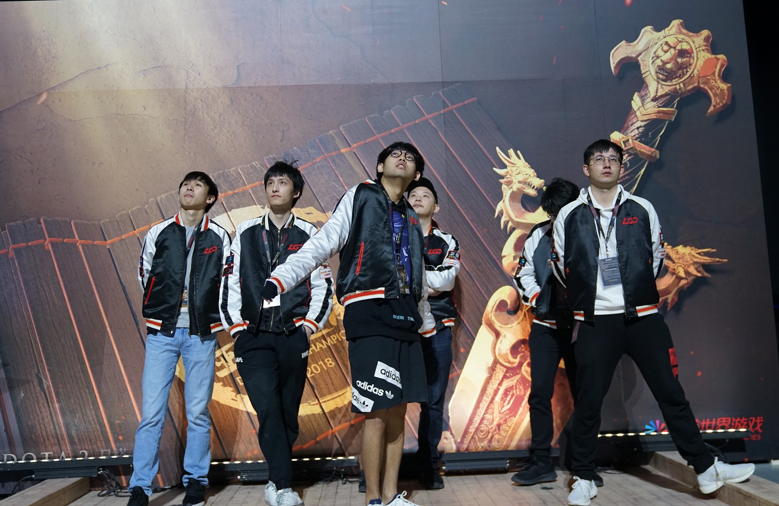 Dota2赛事精彩瞬间盘点，年度回顾震撼登场