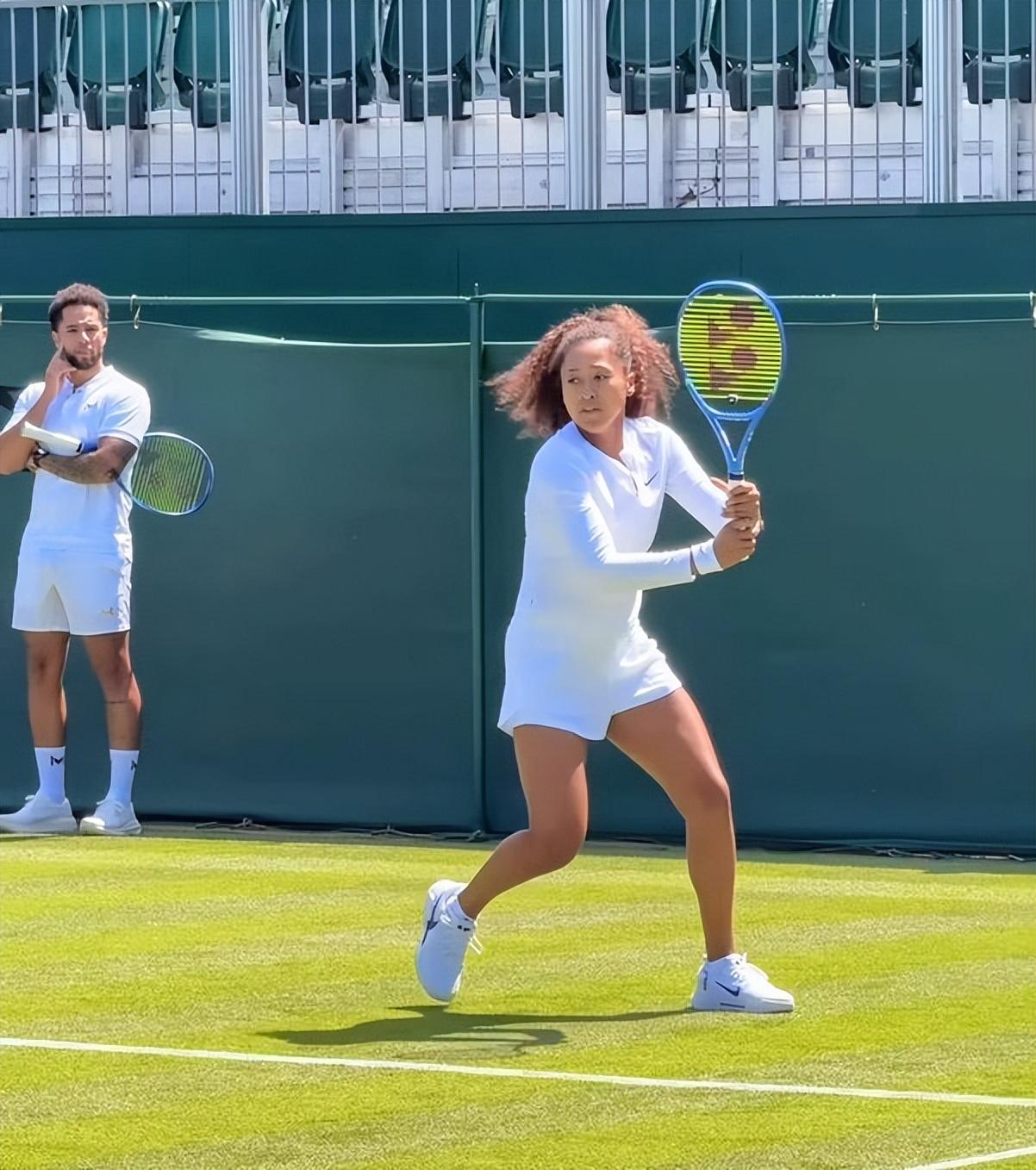 温网碾压法网,西西帕斯扛起全队 温网碾压法网,西西帕斯扛起全队