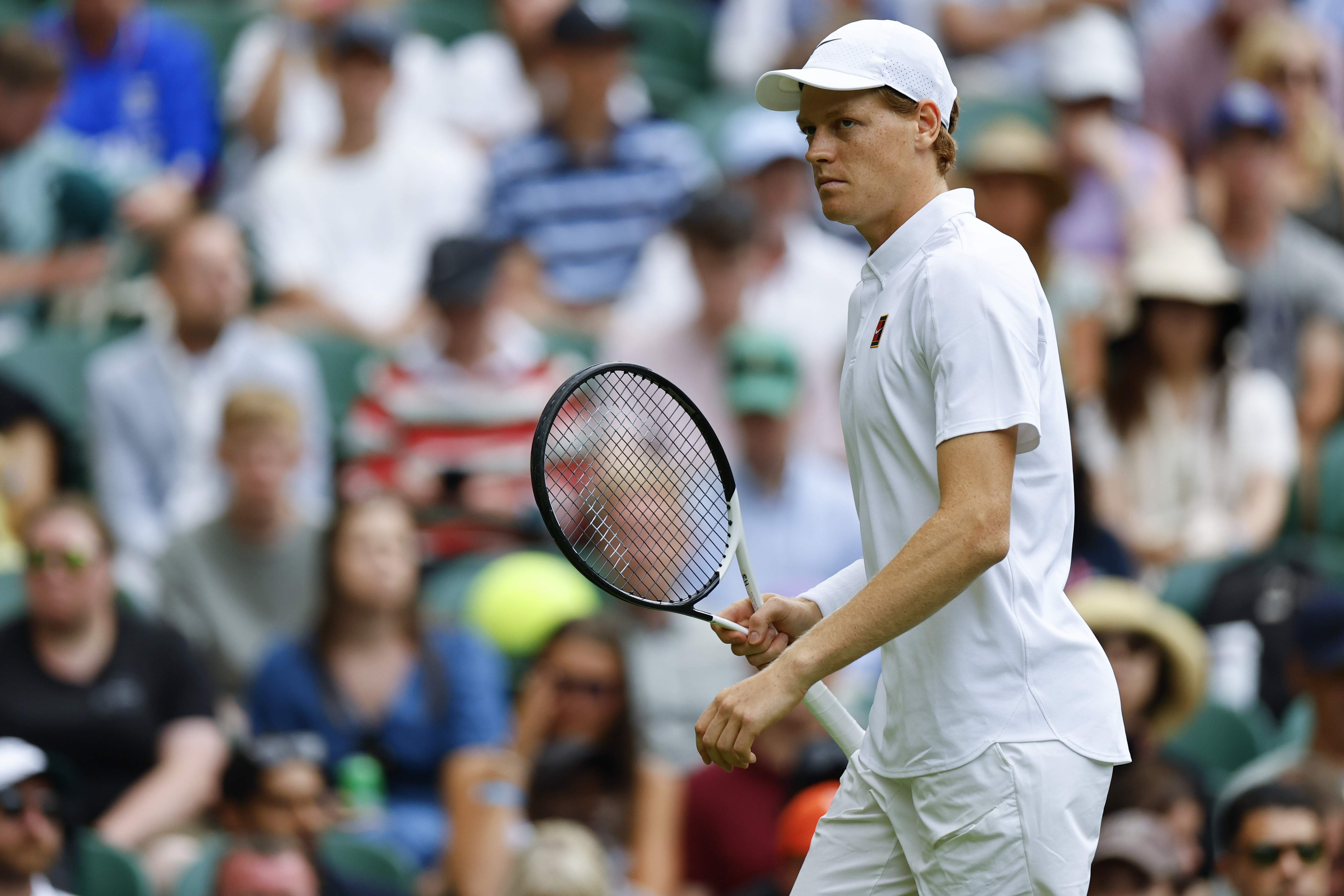 温网完胜ATP总决赛,辛纳点燃赛场 温网完胜ATP总决赛,辛纳点燃赛场