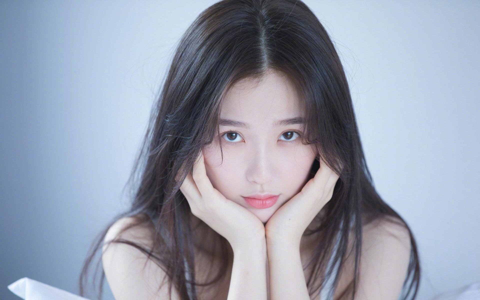 田径场上演欧冠级对决,加纳闪电如何掀翻乌克兰巨人?