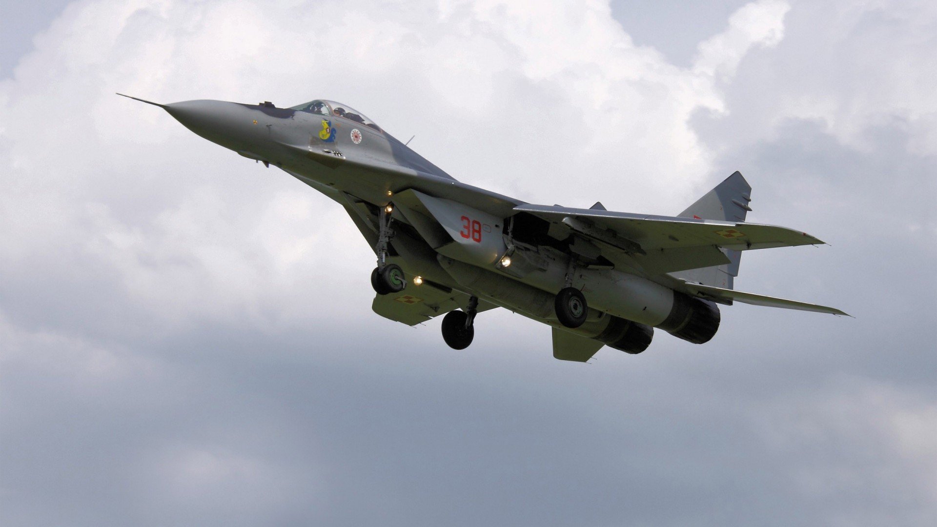 同一天,两个大陆,一种剧情,绝境逆转的足球魔力