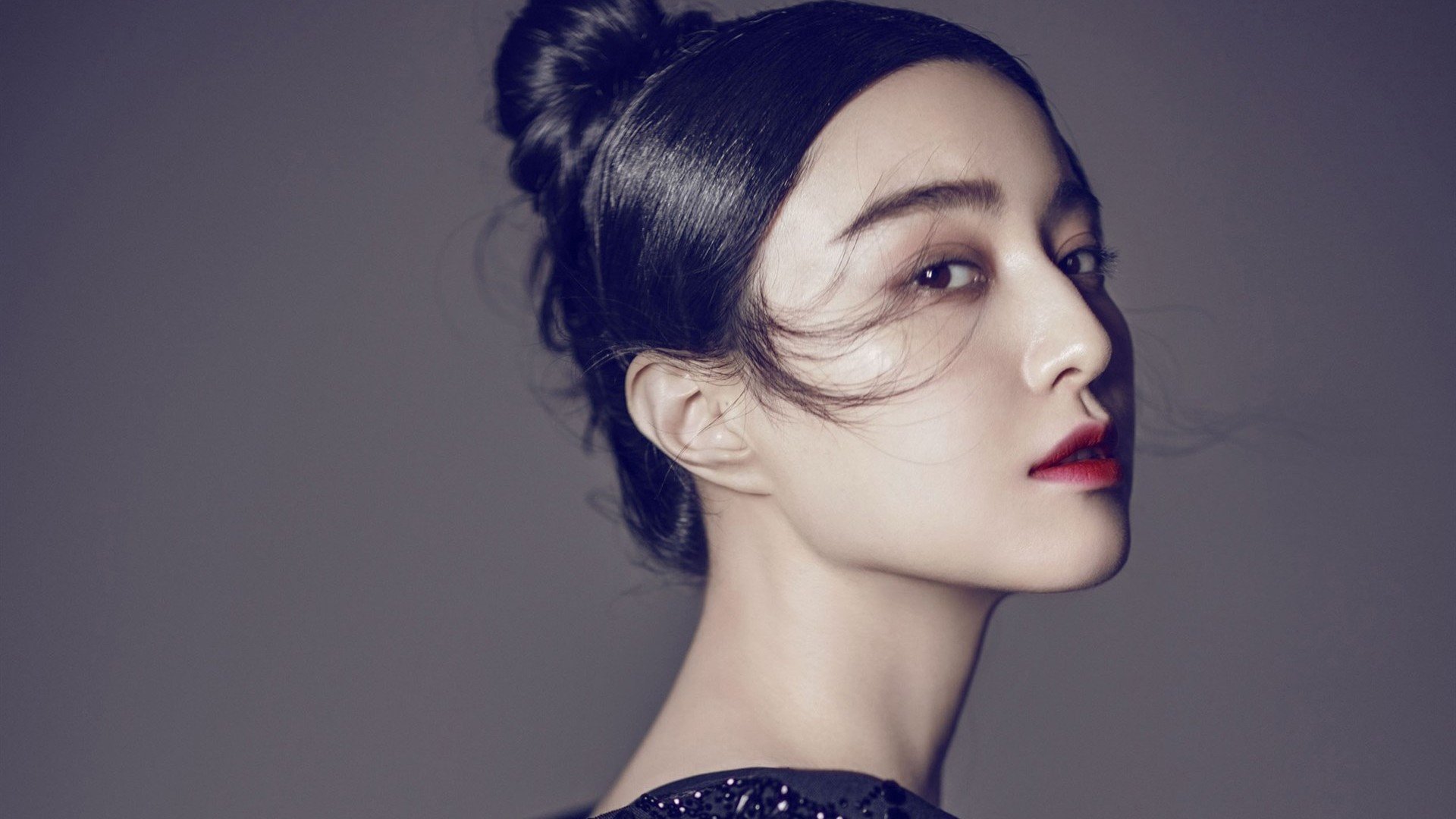 没有史诗的开篇,只有绝境的回响