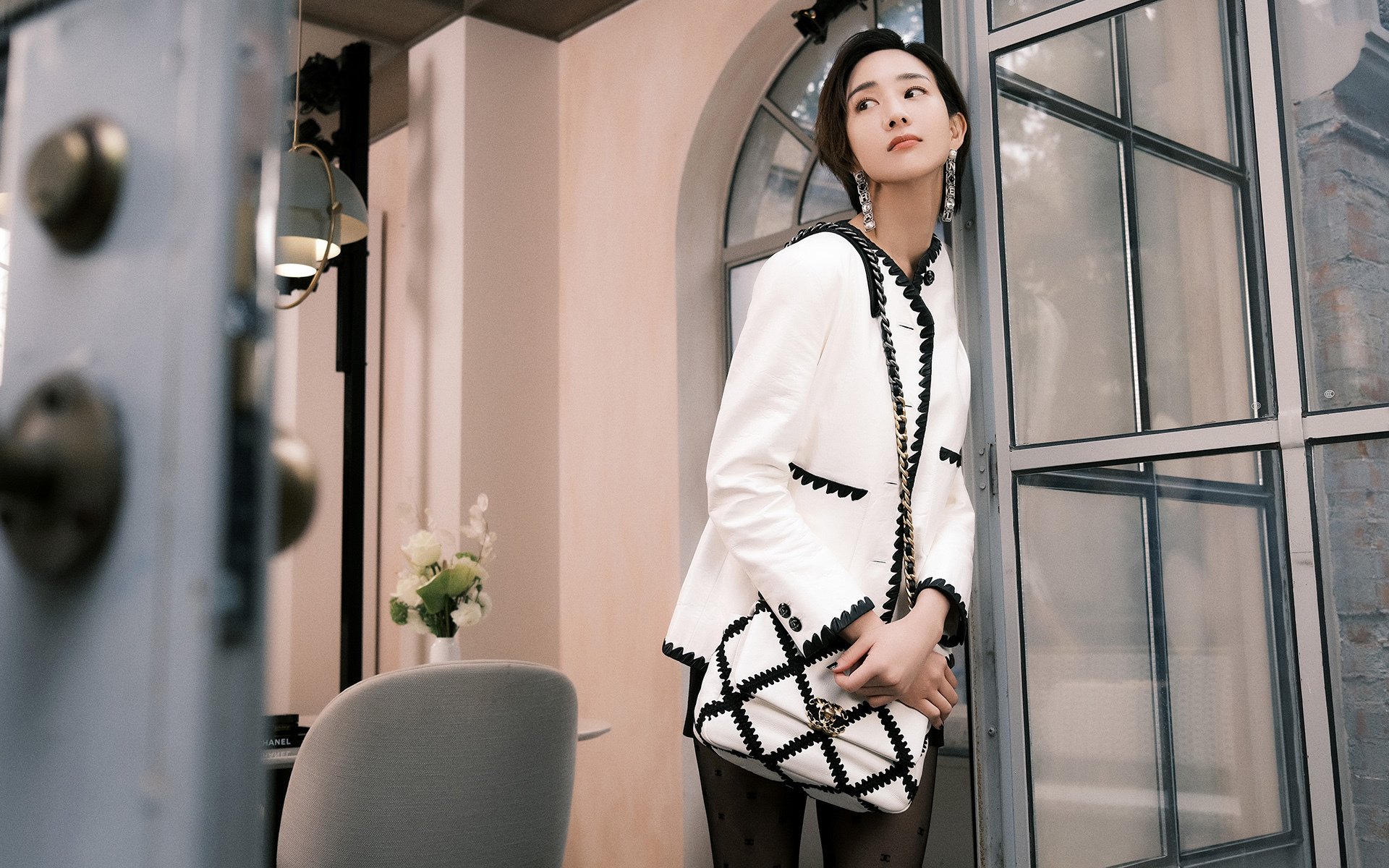 赛道上的扣篮，当西亚卡姆在冠军弯道接管比赛