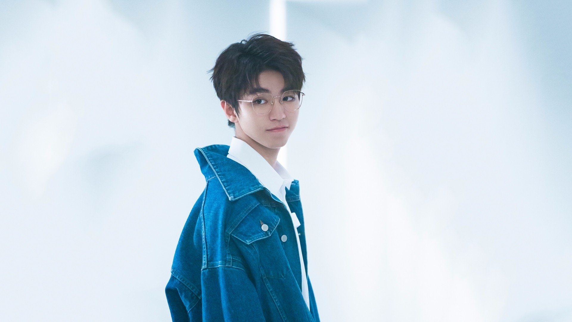 爱游戏娱乐-哈登压制级发挥引爆跨洲对决，掘金队强势淘汰深圳队晋级国际邀请赛四强